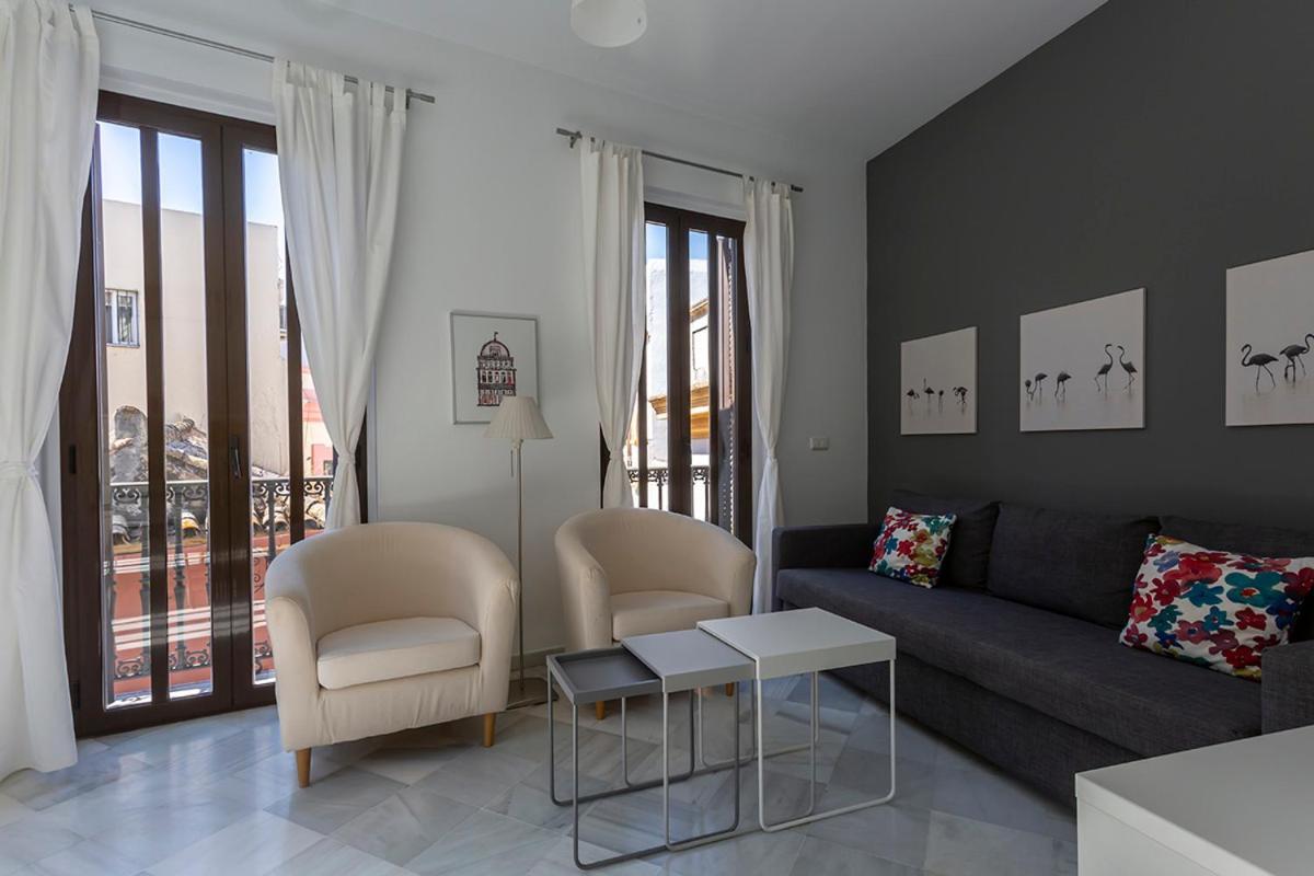 Metropol Sevilla Urban Экстерьер фото